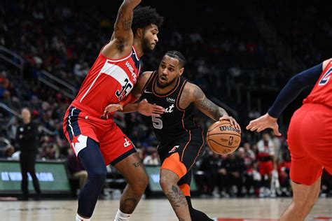 The latest on NBA trade deadline day.